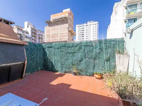 PH 3 amb en venta en Paternal  c/quincho y terraza