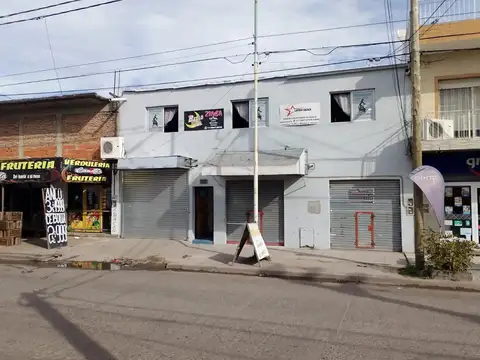 Venta en Block 2 LOCALES COMERCIALES + DEPOSITO + OFICINA SO