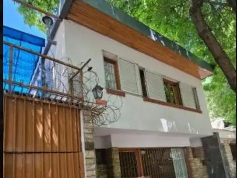 Venta casa con local comercial, Ciudad, Mendoza