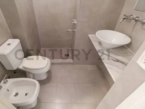 Avenida de Los Incas 5100, Piso 2