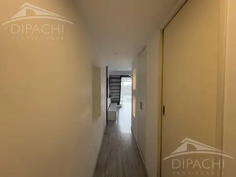 Departamento en Alquiler en Piñeyro, $ 900.000