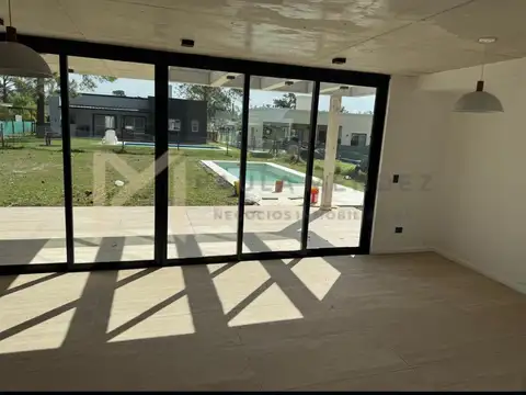 Casa en Venta en El Ensueño, USD 265.000