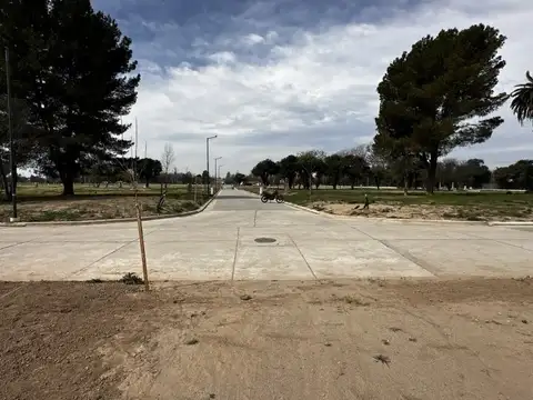 Terreno en Venta en Villa Eucarística, USD 115.000