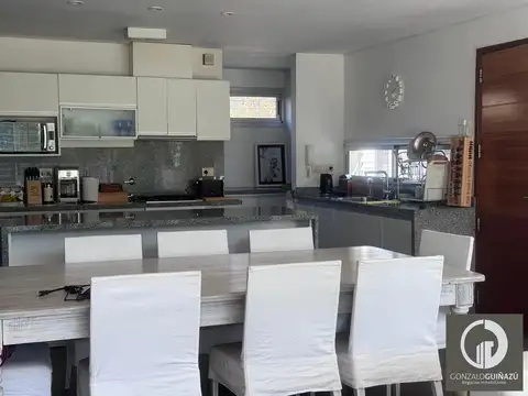 Casa en Alquiler en Rosario, Santa Fe
