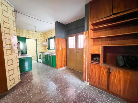 Casa en Alquiler con 1 cochera