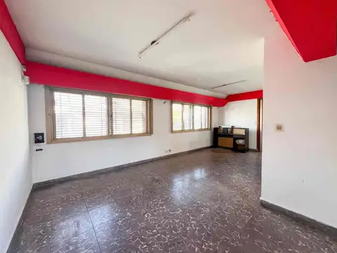Casa en Alquiler en Moron Sur, $ 1.200.000