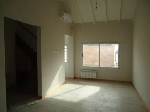 ALQUILER DE DUPLEX