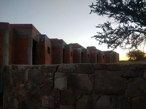 PROYECTO  APTO PARA 12 UNIDADES EN MINA CLAVERO
