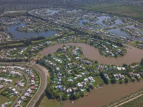 Lote a Laguna - San Benito, Villanueva