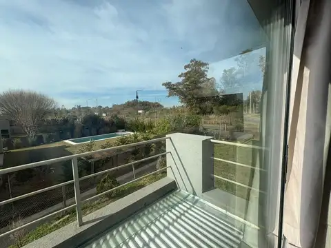 Casa en Venta en Pilar del Este - Santa Elena, USD 168.000