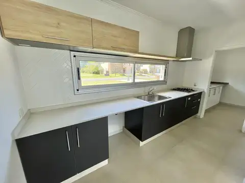 Casa en Venta en Smithfield, USD 240.000