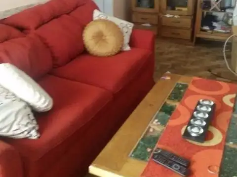 Departamento de 2 ambientes EXCELENTE UBICACION , muy luminoso - 