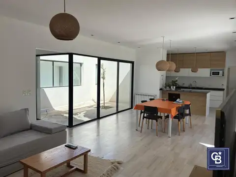Casa en Venta en Pilar, USD 175.000