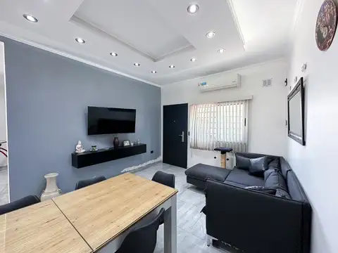 Depto Tipo Casa en Venta 6 años