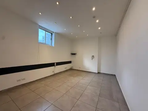 Oficina en Alquiler en Chauvin, $ 790.000