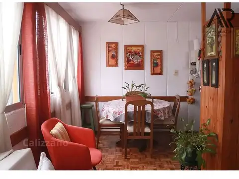Alquiler Apartamento con 2 dormitorios y estacionamiento en Nuevo París