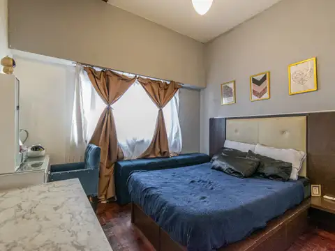 Depto Tipo Casa en Venta 56 años