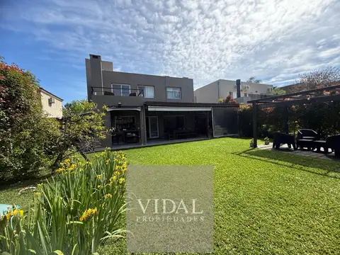 Casa en Venta en Barrancas de San José, USD 420.000