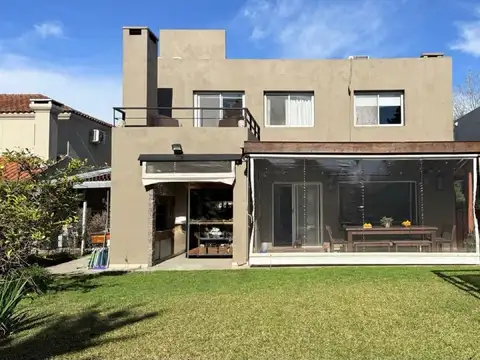 Casa en Venta en Barrancas de San José, USD 420.000