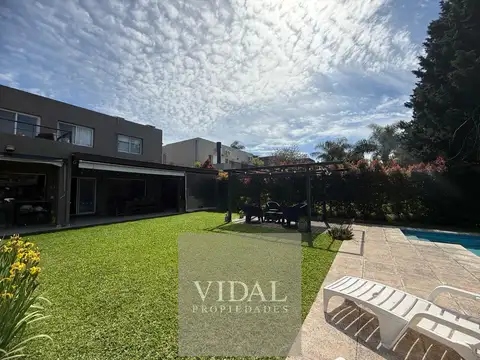 Casa en Venta de 5 dormitorios