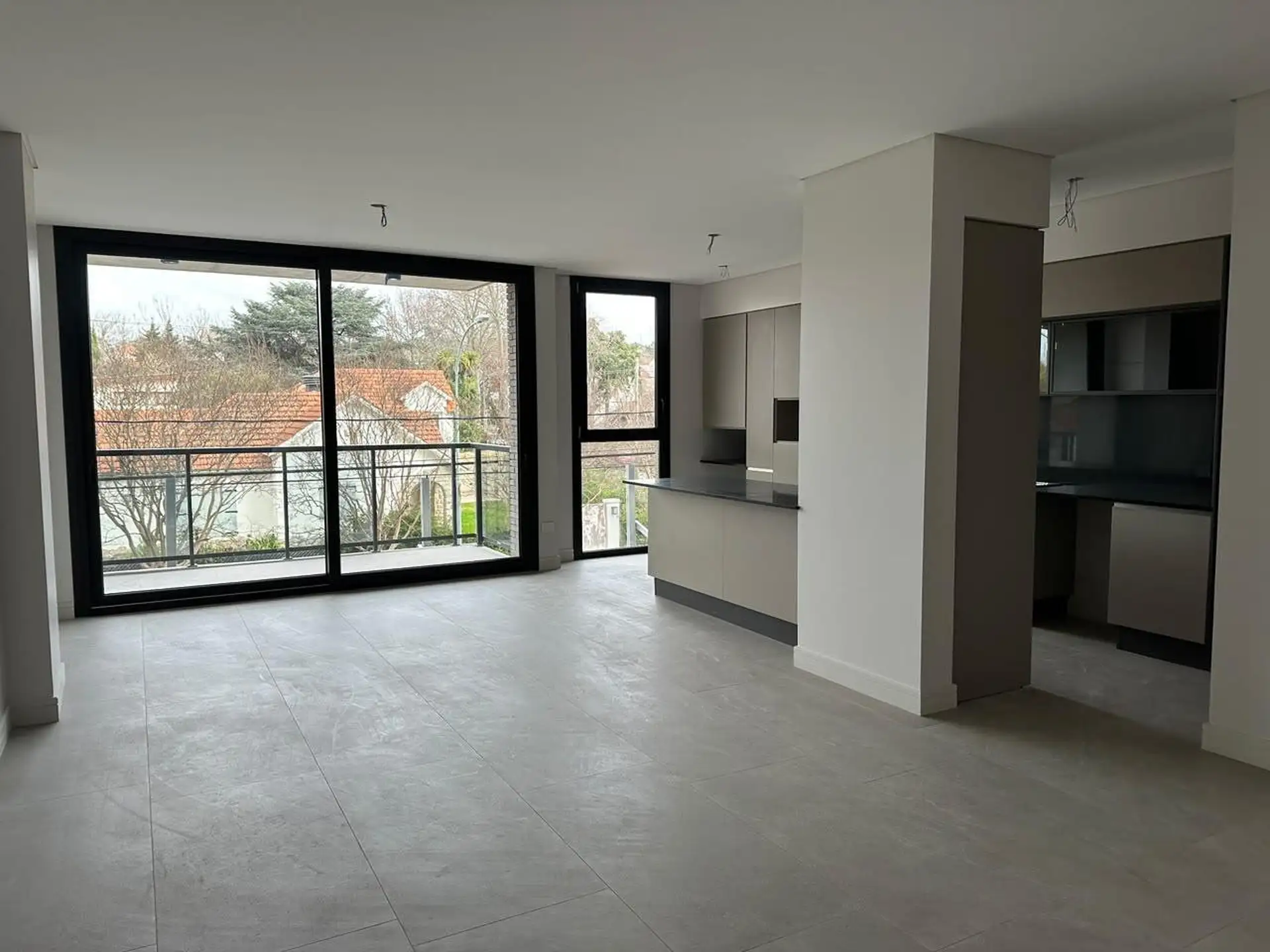 Exclusivo departamento en venta de 3 ambientes con cochera en Los Troncos