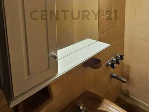 2 AMBIENTES EN ALQUILER – CABALLITO – PRIMER PISO LATERAL