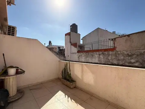 Depto Tipo Casa en Venta al Noreste