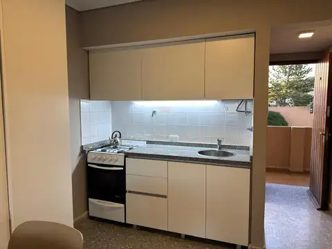 Departamento en Alquiler Temporal en Villa Gesell, $ 1.000