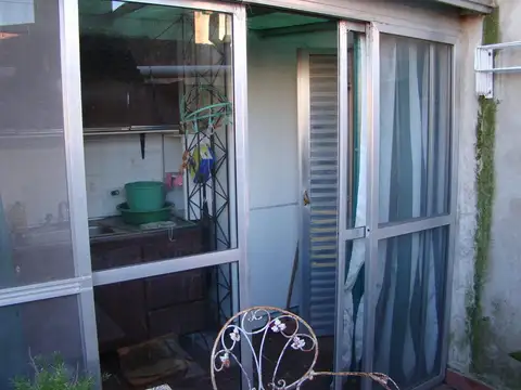 Depto Tipo Casa en Venta 50 años