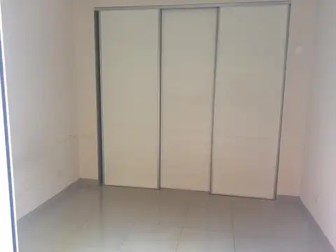 Depto Tipo Casa en Venta al Oeste
