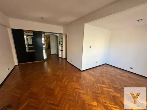 Departamento en venta - 3 Dormitorios 3 Baños - Flores