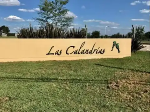 Venta Lote Barrio Las Calandrias  PERMUTA y CUOTAS