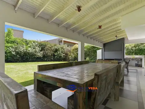 Casa en Venta de 4 dormitorios