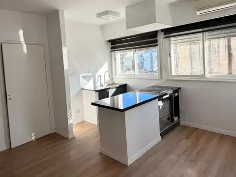 Venta departamento 3 amb refaccionado en Sarmiento 1400, San Nicolas