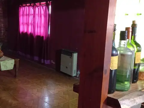 Venta Casa Parada Robles, Exaltación de la Cruz