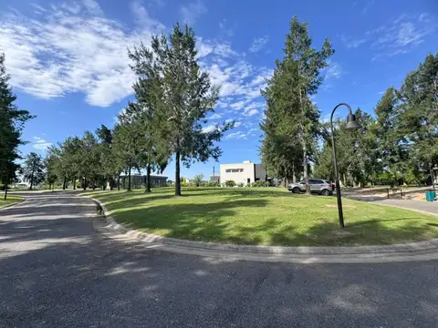 Venta de lote interno en EL CAZAL