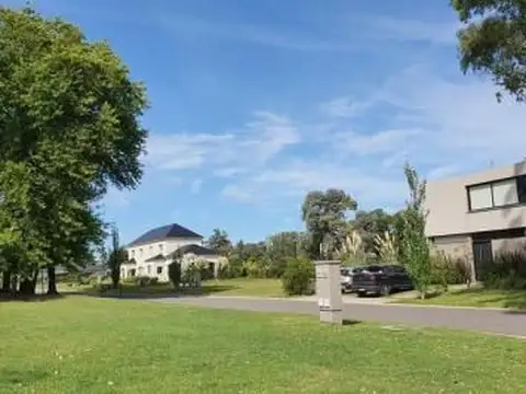 Terreno en Venta en Ezeiza, USD 51.000