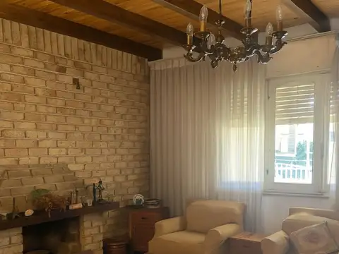 VENTA DE 2 CASAS PADRON UNICO EN MALVIN SUR