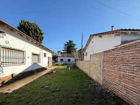 Casa 4 ambientes con 1 baño