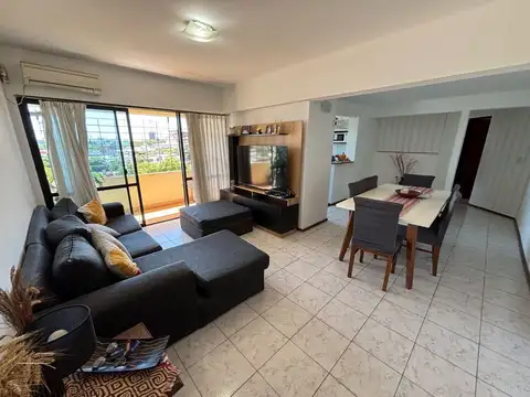 Departamento centrico en venta con dos dormitorios 