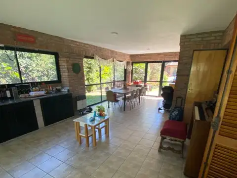 Casa en Venta con 1 cochera
