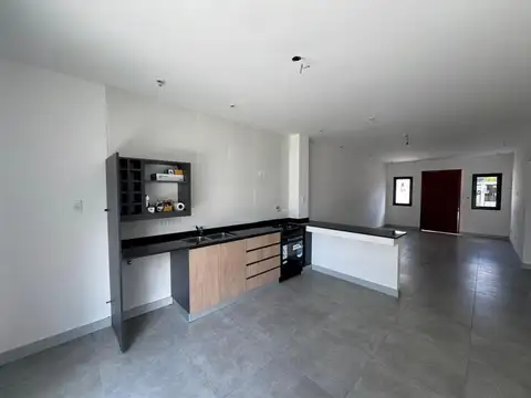 Casa en Venta en San Antonio De Padua, USD 189.000