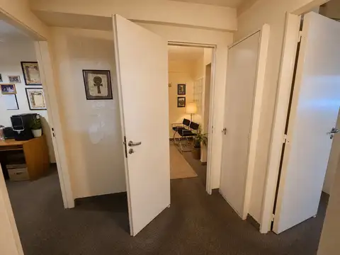 Departamento 6 ambientes con 2 baños