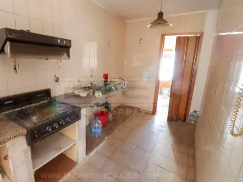 Galpon en Venta en Olivos Maipu/Uzal, USD 375.000