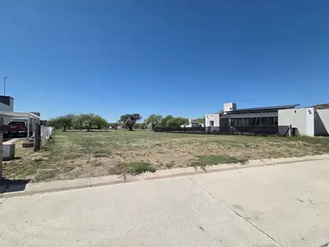 Terreno en Venta en Juana Koslay, USD 35.000