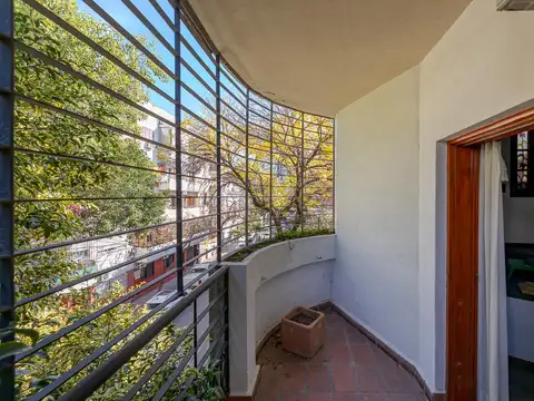 Departamento 4 ambientes con 2 baños