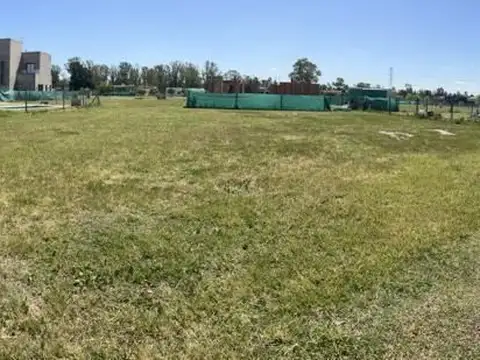 INGENIERO MASCHWITZ - Av. Las Calandrias 1200