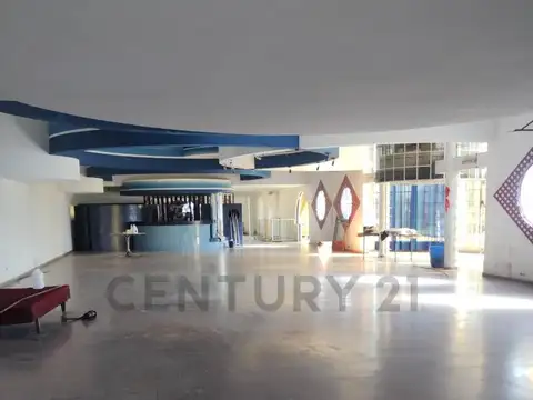 528 ENTRE 20 Y 21, Tolosa La Plata. VENTA EN BLOQUE, SALON PARA EVENTOS, LOCAL Y CUADRA DE PANADERIA