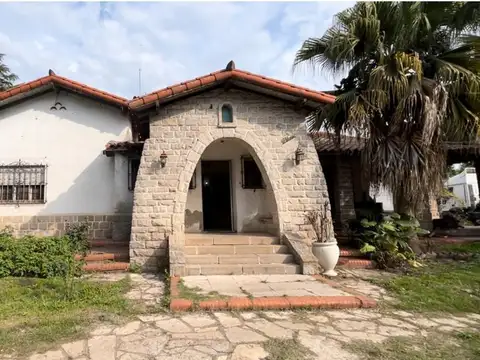 CASA QUINTA 5 AMB. LOTE 7.700m2 IDEAL INVERSOR