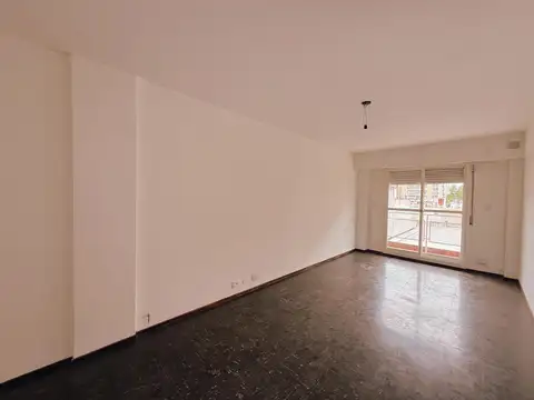 Departamento en Alquiler de 4 ambientes